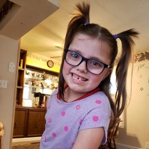 Meet your Posher, Carrie